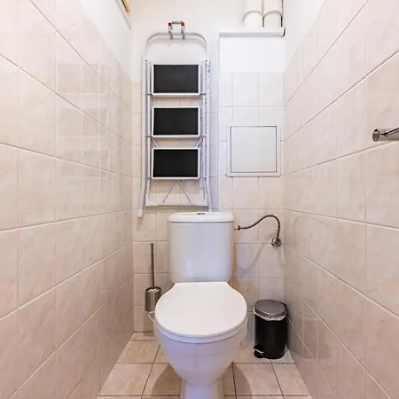 Cozy Modern Riverside - Center - 69m2 شقة *